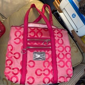 Authentic Coach Pink OP Art Signature Glam purse/tote! Coach Poppy line!